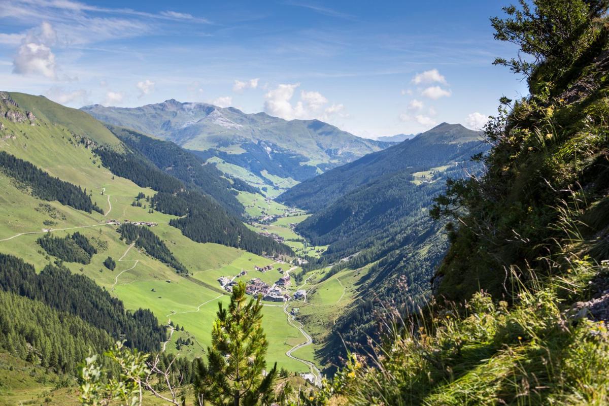 Ferienwohnung Alpenheim Tux Luaran gambar